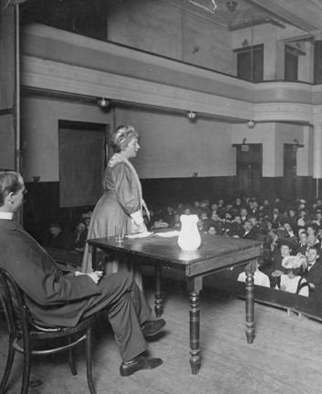 Anne Cobden-Sanderson addressing an audience